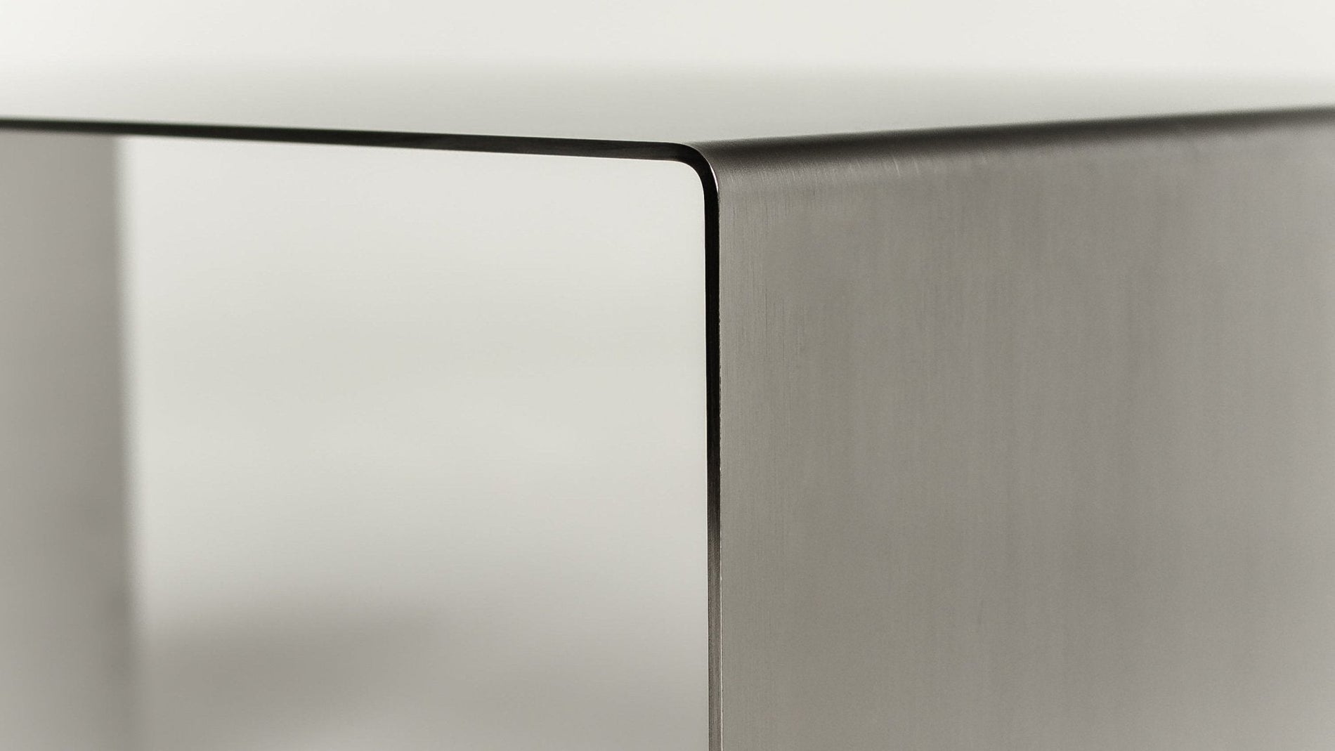 Stainless steel coffee table durability - Acier Studio